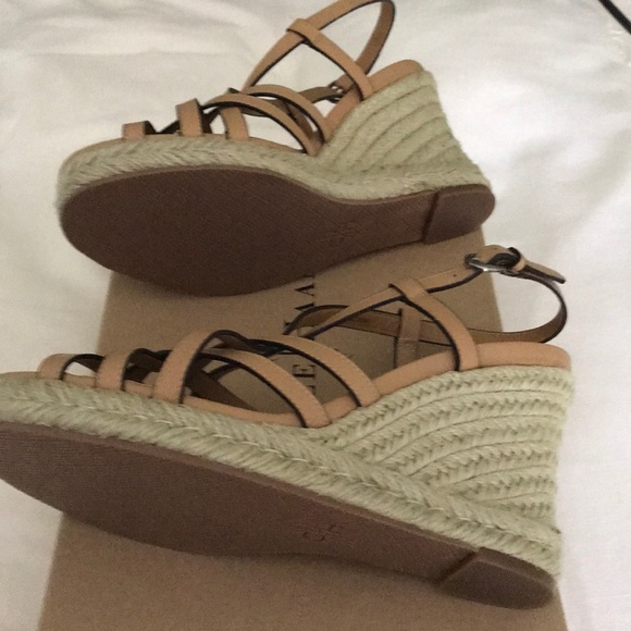 Sandals - Picture 4 of 5